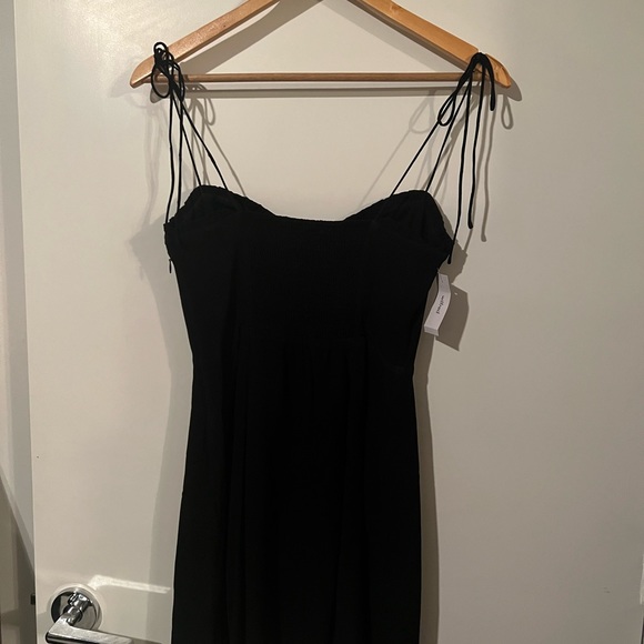Aritzia Wilfred Fable dress NWT - Picture 5 of 5